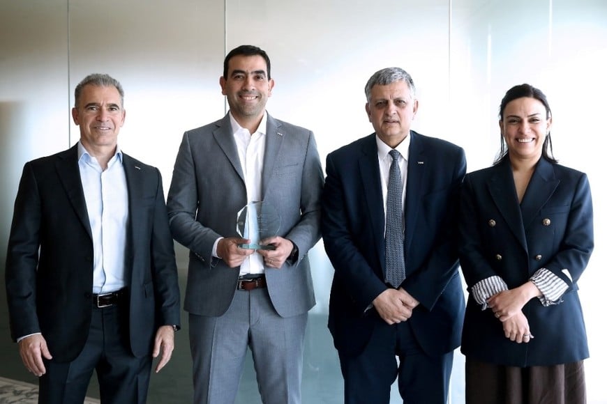 El complejo de YPF en La Plata fue distinguido por su eficiencia e innovación.