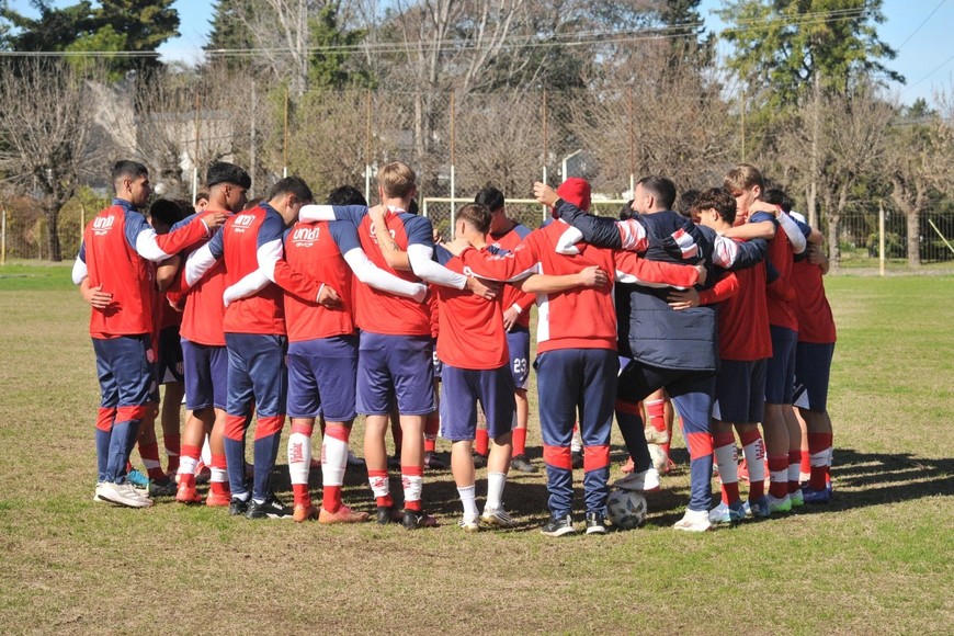 La unión del grupo, clave en medio de las gestiones dirigenciales por un terreno propio. Foto: Prensa Unión