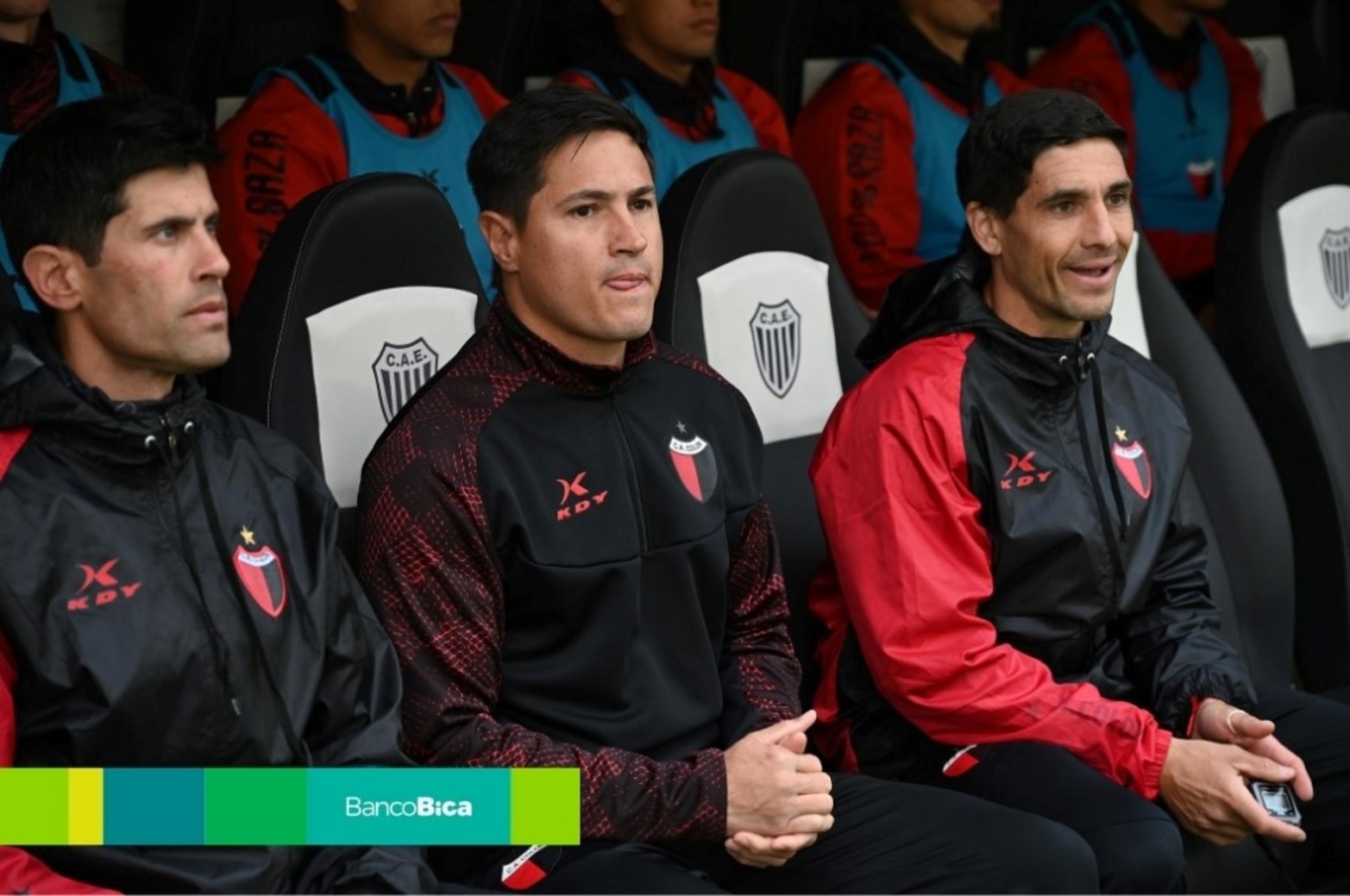 Colón visitó a Estudiantes en Caseros.