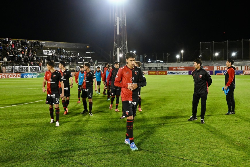 Colón finalizó su experiencia como visitante este 2025 con derrota. Crédito: Juan Foglia