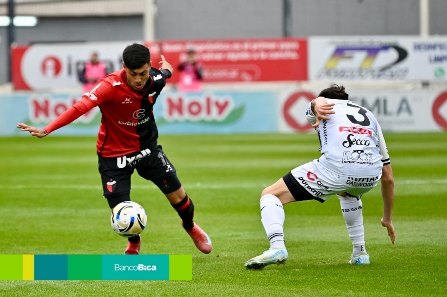 Colón visitó a Estudiantes en Caseros.