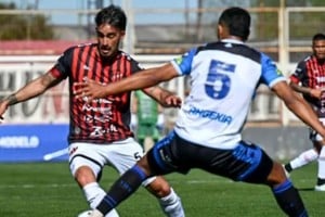 El Rojinegro se retiró entre reproches y aplausos. Foto: Prensa Patronato