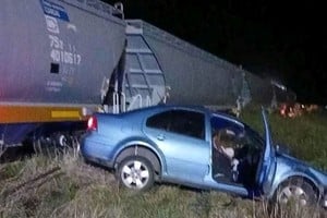 El conductor del automóvil fue trasladado al hospital de Tostado.