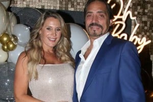 Rocío Marengo y Eduardo Fort celebraron con emoción la revelación del sexo de su primer hijo.