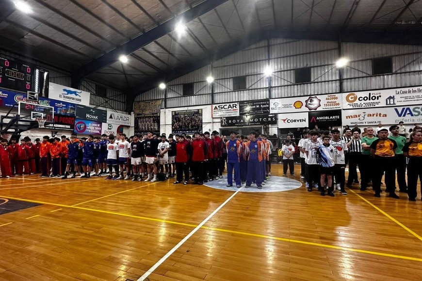 La Asociación Santafesina de Básquet, campeona provincial U15. Foto: Fabián Gallego