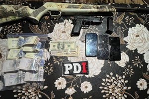 Parte de los elementos secuestrados. Crédito: PDI