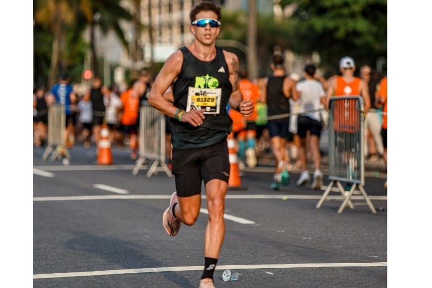 Segundo puesto y reconocimiento en una carrera de gran nivel.