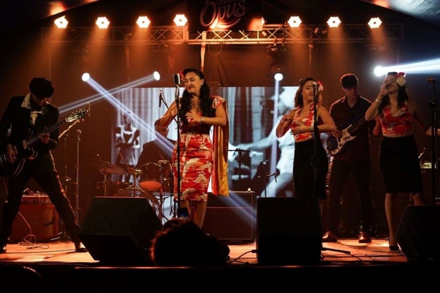 The Rhythm Gamblers, grupo de blues de Córdoba capital, con voces femeninas y estética vintage.