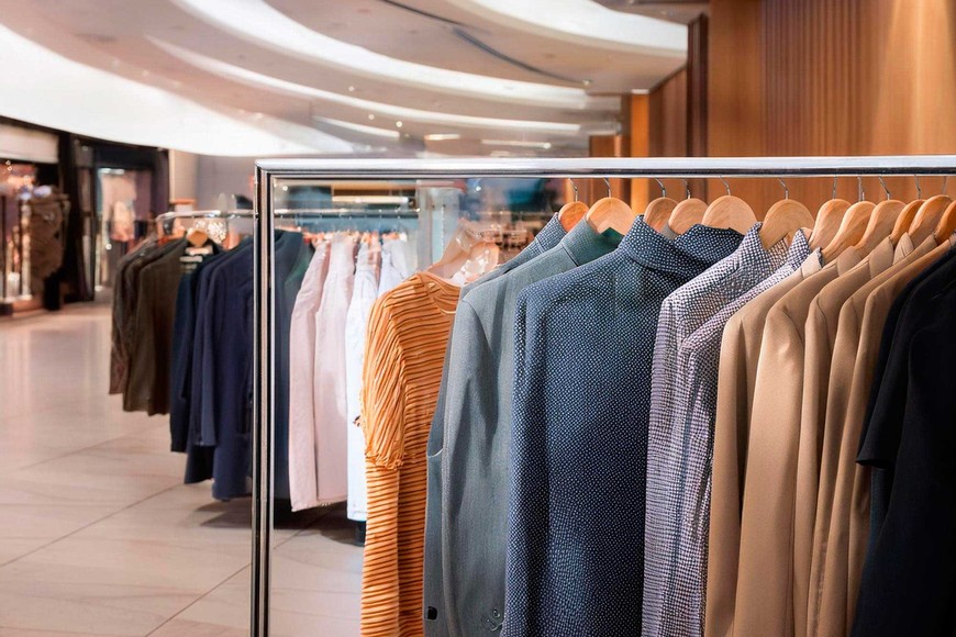 Los negocios de ropa en su gran mayoría, están cerrados.