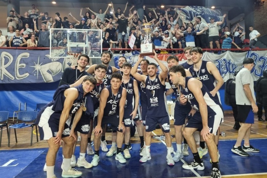 Atalaya de Rosario derrotó a Sanjustino por 71 a 68 y se consagró campeón de la Copa Santa Fe de básquet masculino.