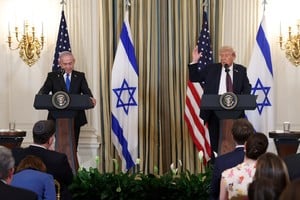 U.S. President Donald Trump and Israeli Prime Minister Benjamin Netanyahu hold a joint press conference in the State Dining Room at the White House in Washington, D.C., U.S., September 29, 2025. REUTERS/Jonathan Ernst
