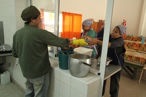 En algunas localidades se agotó el escalafón vigente de asistentes escolares, advierten desde el gremio. Foto: El Litoral (archivo)