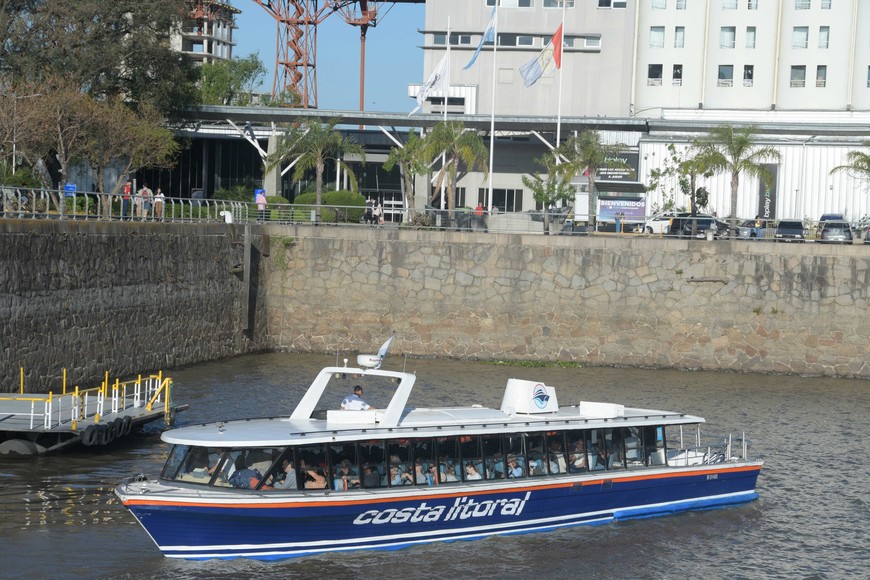 El paseo dura 90 minutos y tendrá cuatro salidas diarias; dos de mañana y dos de tarde. Foto: Luis Cetraro.