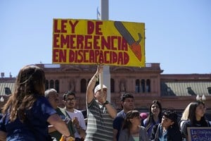 El reclamo de la aplicación de la ley de Emergencia en Discapacidad generó movilizaciones durante varios meses. Crédito: Foro Permanente Discapacidad.