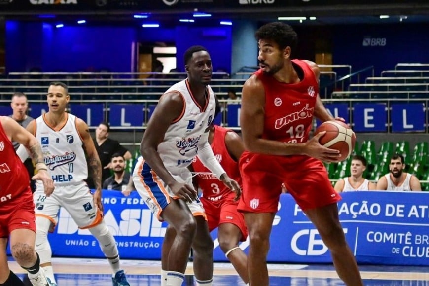 Felipe Queiros, uno de los refuerzos en el juego interno. Crédito: Prensa Unión