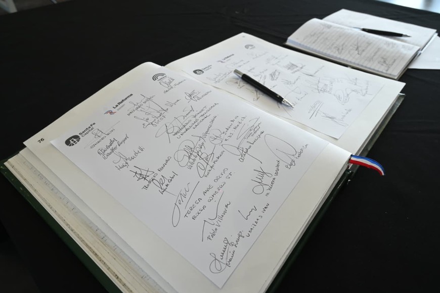 Acto de Jura de la Nueva Constitución Provincial, llevado a cabo en el Museo de la Constitución. Flavio Raina.