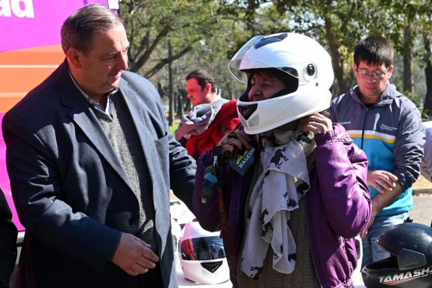 La iniciativa transforma la multa en una oportunidad para fomentar la seguridad vial.