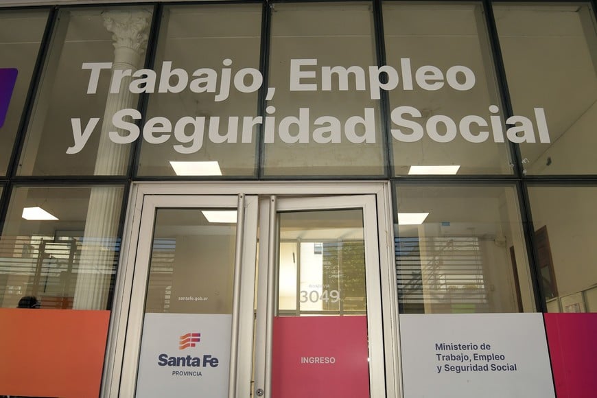 La mediación del Ministerio de Trabajo provincial es clave. Crédito: Guillermo Di Salvatore.