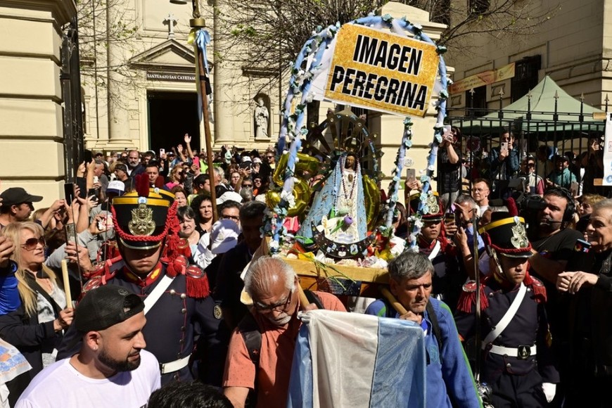 Al llegar a Luján, los fieles participarán de las misas. Crédito: Gentileza.