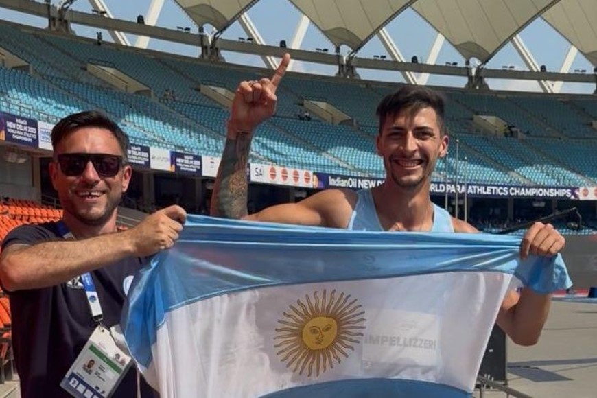 El rosarino se consolidó como bicampeón del mundo de salto en largo