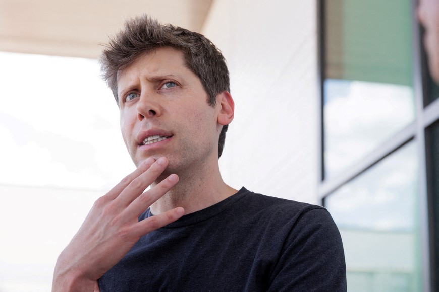 FILE PHOTO: OpenAI CEO Sam Altman speaks to media following a Q&A at the OpenAI data center in Abilene, Texas, U.S., September 23, 2025. REUTERS/Shelby Tauber/Pool/File Photo