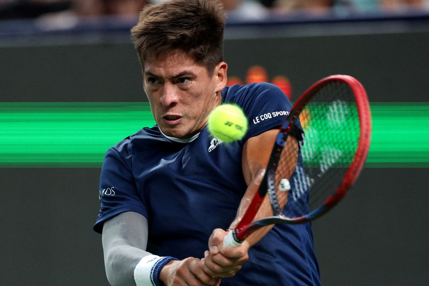 Tennis - ATP Masters 1000 - Shanghai Masters - Qizhong Forest Sports City Arena, Shangai, China - October 1, 2025
Argentina's Sebastian Baez in action during his first round match against China's Zhizhen Zhang REUTERS/Go Nakamura