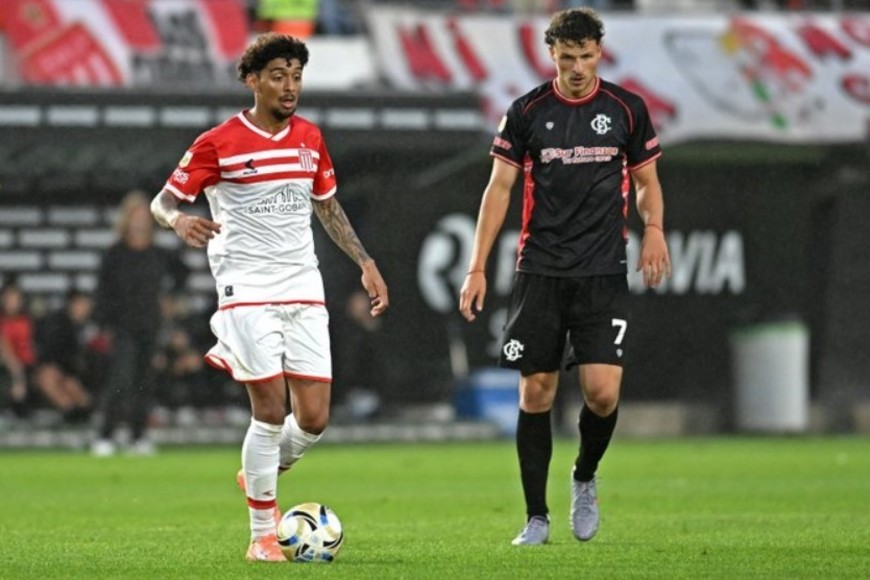 Estudiantes vs Barracas. Foto: @EdelpOficial