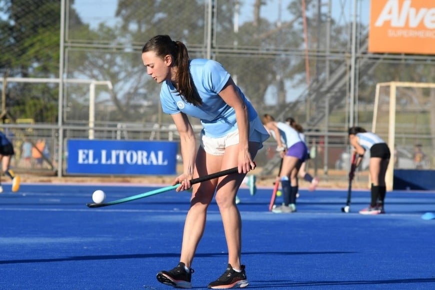 Stefi Antoniazzi, en casa: El Quillá y el sintético Sergio Antoniazzi. Foto: Manuel Fabatía