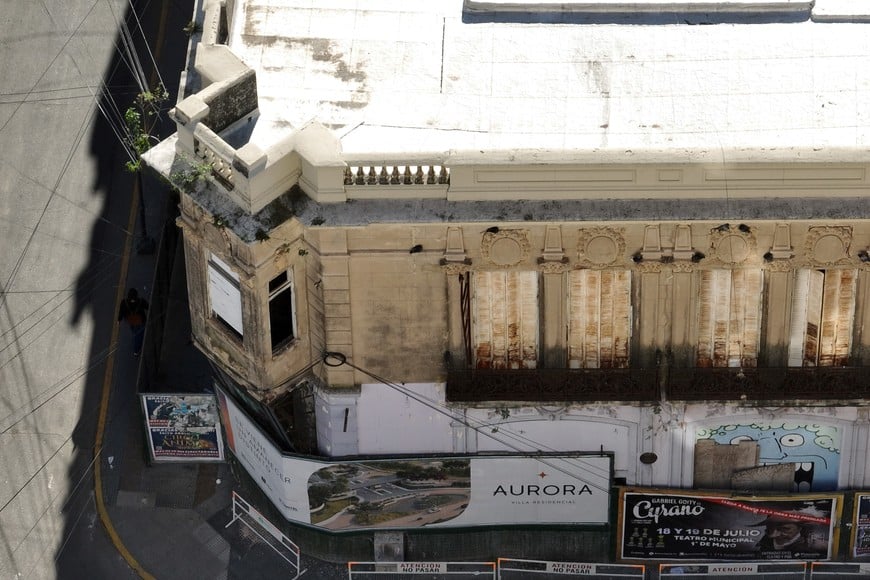 El drone de El Litoral detectó una carie urbana (M. Zazpe y San Martín).