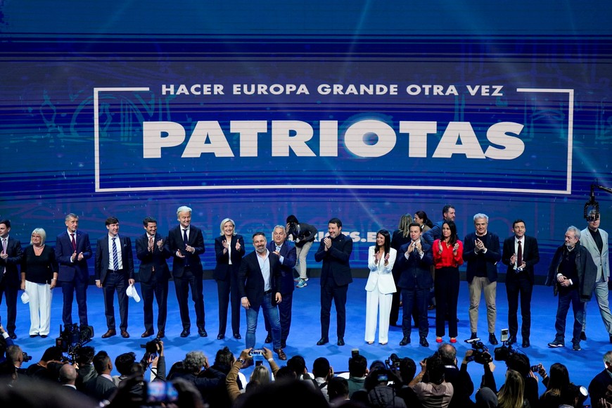 Czech Motorist Party's leader Petr Macinka, former Czech Prime Minister Andrej Babis, Conservative People's Party of Estonia (EKRE) leader Martin Helme, Portugal's far-right political party Chega leader Andre Ventura, Dutch far-right leader Geert Wilders , Spain's far-right party Vox leader Santiago Abascal and French far-right leader and member of parliament Marine Le Pen, President of the French far-right National Rally (Rassemblement National - RN) party parliamentary group, Hungarian Prime Minister Viktor Orban, Italian Deputy Prime Minister Matteo Salvini and Greek leader of "Voice of Reason" party Afroditi Latinopoulou and co-leader of Polish far-right political alliance Confederation Krzysztof Bosak stand on stage at Spanish far-right party VOX rally with other European far-right leaders, in Madrid, Spain, February 8, 2025. REUTERS/Ana Beltran