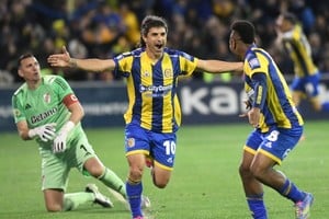 El Canalla festejó en el Gigante. Crédito: Prensa Rosario Central