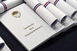 La nueva Constitución Provincial entró en vigencia el 10 de septiembre.