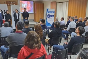 "Para que funcione (el sistema) era necesario tener los medios tecnológicos adecuados, y uno de ellos es la instalación de la antena TETRA," remarcó Borla.