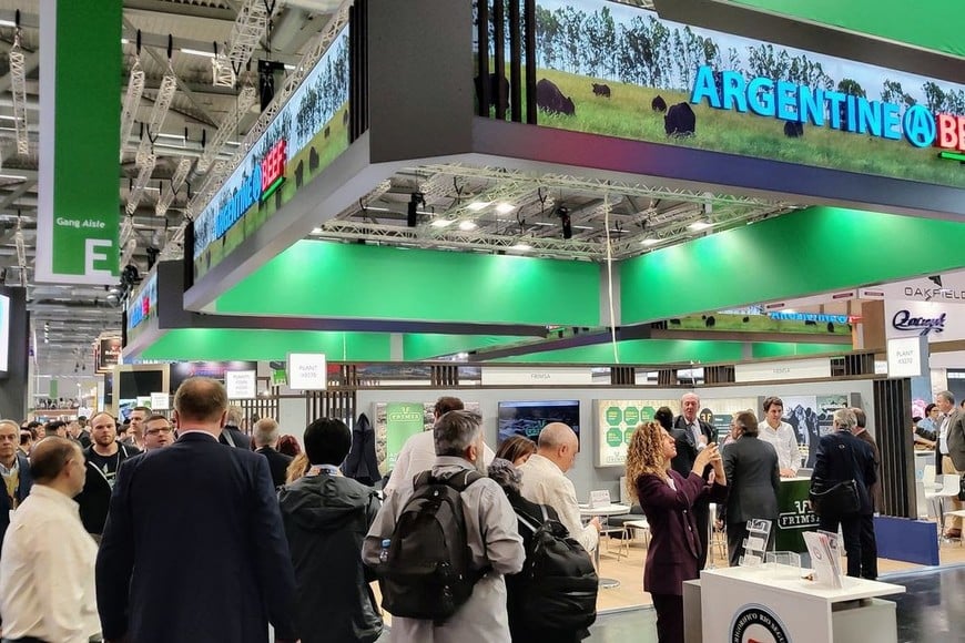 “No alcanza con tener la mejor carne del mundo: es necesario posicionarla y facilitar el acceso a los mercados internacionales, en un contexto de creciente competencia global”, agregó.