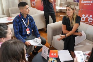 Predominó una población de menos de 35 años buscando el primer empleo, pero también personas de más edad; incluyendo algunas que fueron recientemente despedidas.