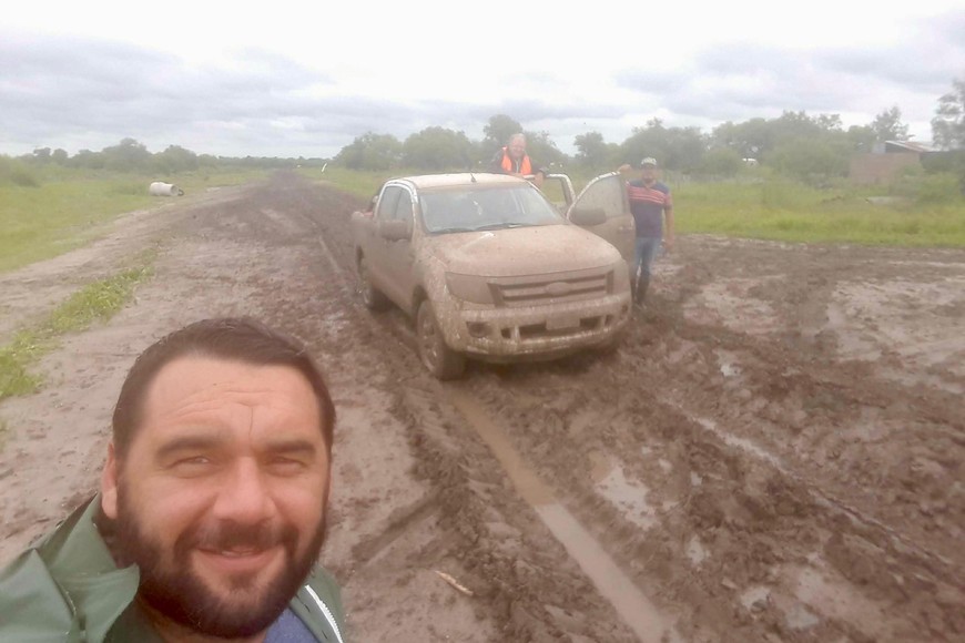 Caminos intransitables, destrozados. Una "constante" antes de la pavimentación de la ruta N° 3.