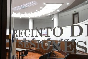 En el recinto de sesiones del Concejo Municipal,