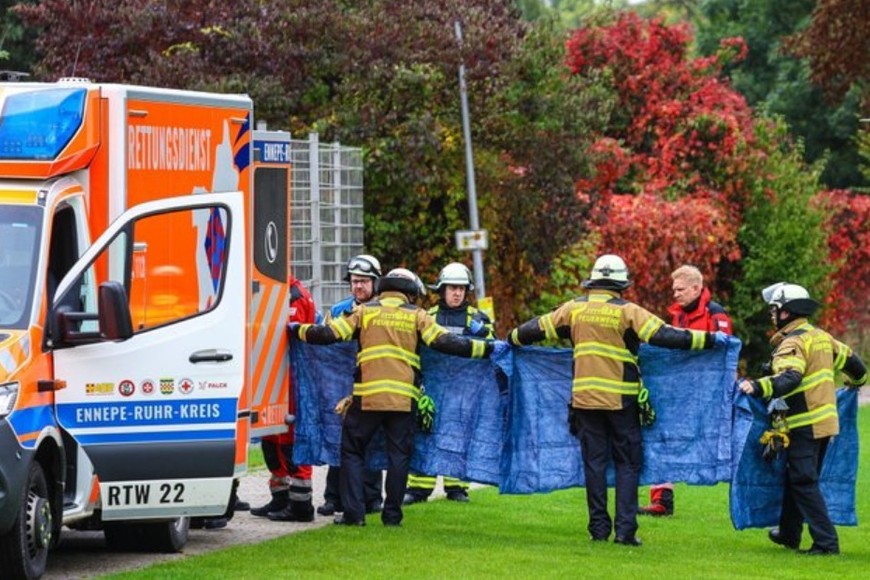 Los servicios de emergencia fueron alertados por una llamada de su propia hija, de 17 años.