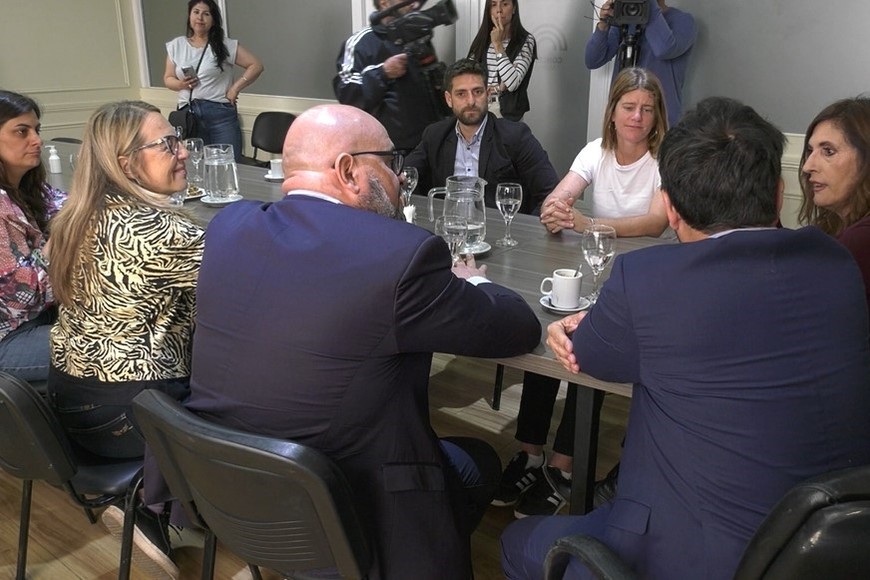 Los concejos de Santa Fe y San José del Rincón firmaron un convenio.