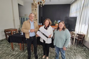 Calvo hizo entrega de acompañamientos a las instituciones presentes