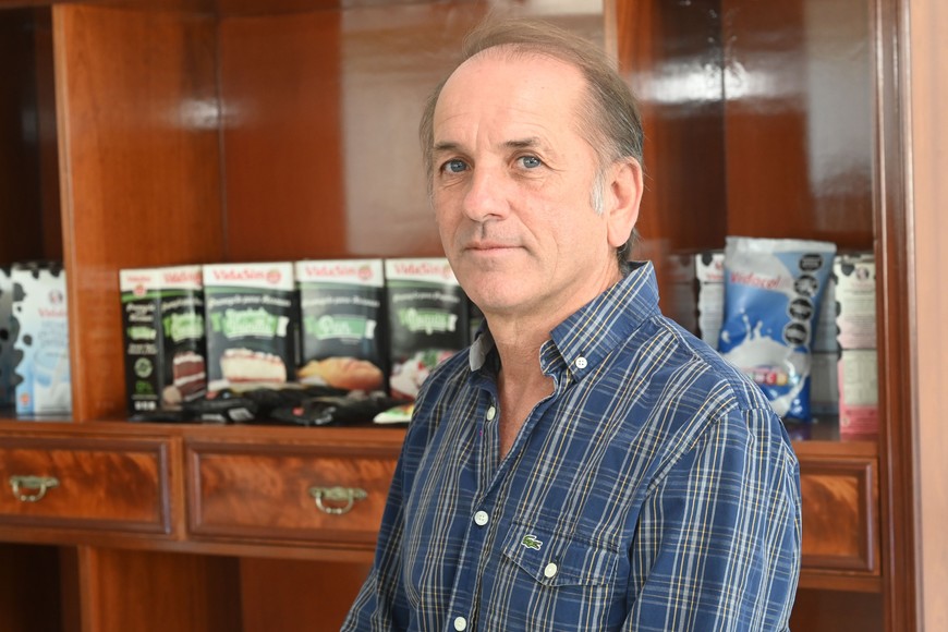 Benítez comenzó vendiendo productos del hogar a los vecinos desde niño. Crédito: Flavio Raina.