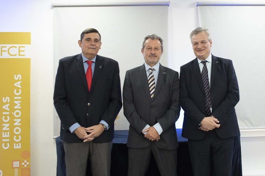 Armando De Feo, presidente del Directorio UCSF, Horacio Alesandria (decano) y Eugenio Martín De Palma (rector UCSF).