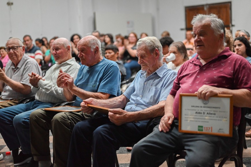 “Tenemos un fuerte compromiso con recuperar el sentido de pertenencia, y valorar a personas que han dedicado tanto esfuerzo al crecimiento de la ciudad es un paso fundamental”, resaltó Ricci.