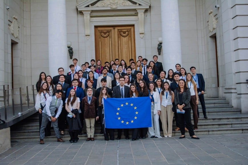 El programa de formación de liderazgo recrea el funcionamiento de las instituciones europeas.