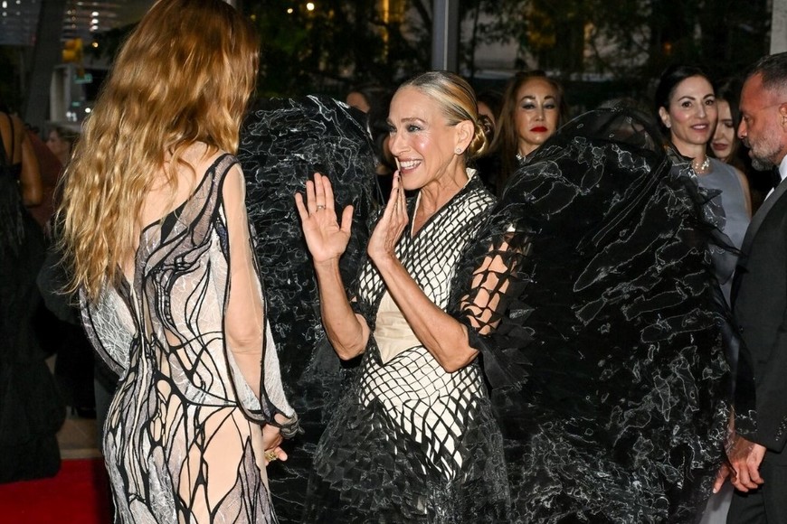 La presencia de Sarah Jessica Parker se convirtió en el centro de atención.