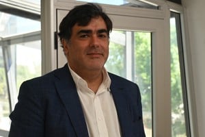 Juan Facundo Hernández, ex defensor adjunto nacional de Niñez, advirtió que el organismo debe mantener independencia y fortalecer su rol de control frente a los gobiernos de turno. Crédito: Flavio Raina.