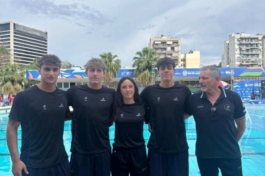 Los jóvenes santafesinos formados en Regatas consolidan su proyección internacional en el waterpolo. Foto: Gentileza