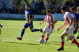 Este sábado se define. Luego del 1-1 en San José de la Esquina, Unión y Centenario dirimirán quién obtendrá la Copa Santa Fe de fútbol masculino en el 15 de Abril.