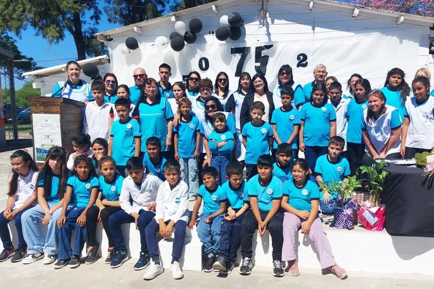 La Escuela “Islas Malvinas” celebró 75 años de historia y educación en Km 89