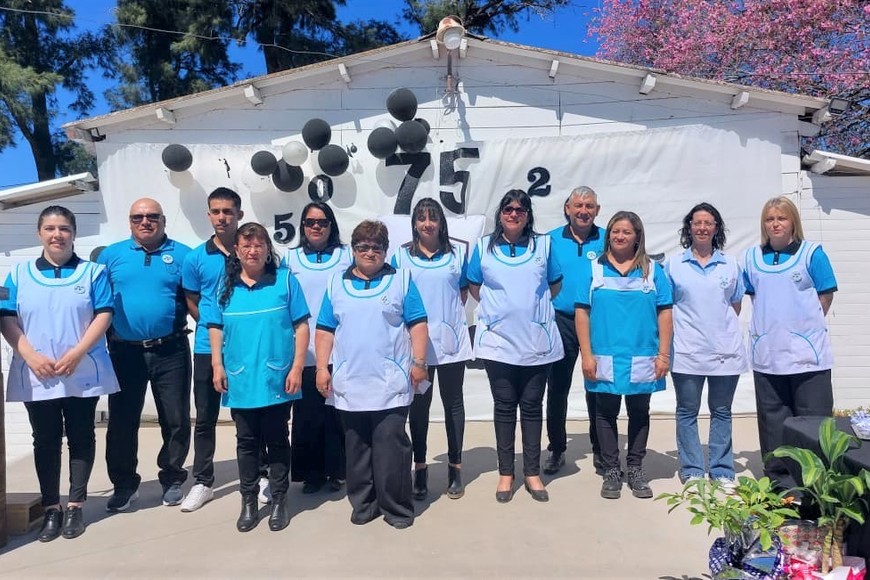 La Escuela “Islas Malvinas” celebró 75 años de historia y educación en Km 89